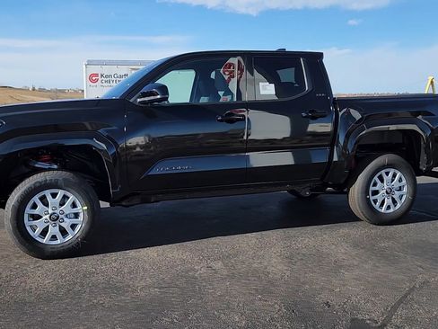 New 2025 Toyota Tacoma SR5 image 2