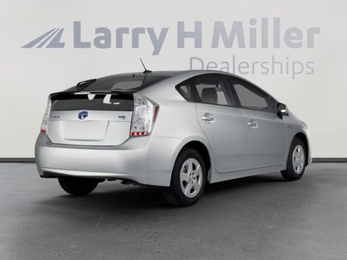 Used 2010 Toyota Prius Five image 3