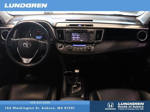 Used 2015 Toyota RAV4 Limited w/ Technology Package AWD/4WD image 17
