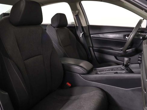 Used 2023 Honda Accord EX image 30