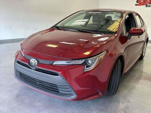 Certified 2025 Toyota Corolla LE w/ Convenience Package FWD image 6