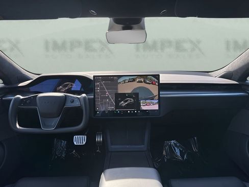 Used 2021 Tesla Model S Plaid image 14