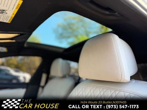 Used 2017 BMW 540i xDrive AWD/4WD image 14