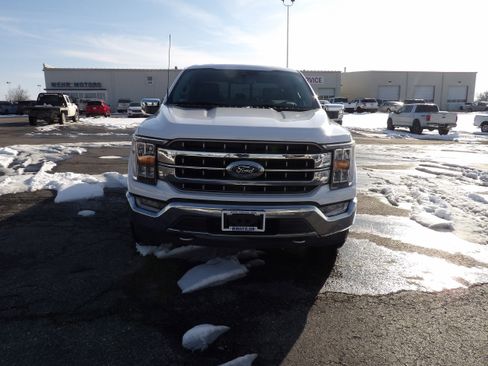 Used 2022 Ford F150 Lariat image 3