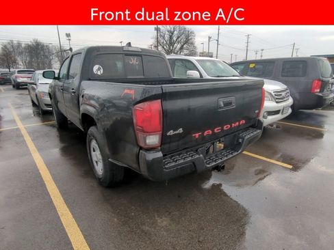 Used 2023 Toyota Tacoma SR image 4