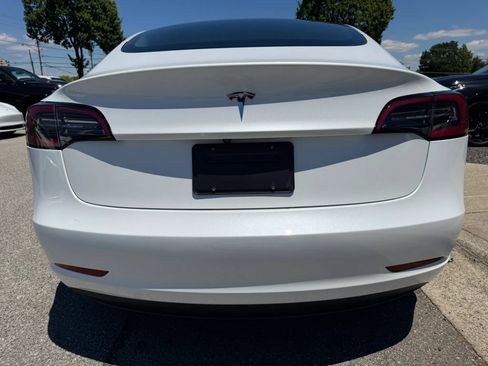 Used 2023 Tesla Model 3 Standard Range RWD image 4