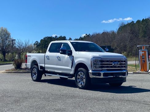 New 2026 Ford F350 Lariat w/ Lariat Premium Package image 2