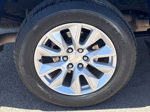 Used 2022 Chevrolet Silverado 1500 Custom RWD image 6