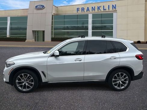 Used 2019 BMW X5 xDrive40i w/ Premium Package 2 image 4