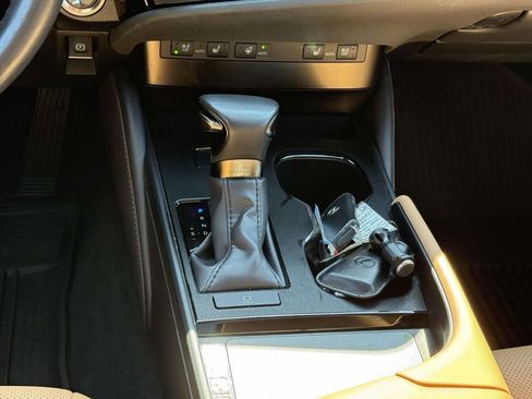 Used 2024 Lexus ES 350 Premium w/ Premium Package FWD image 20