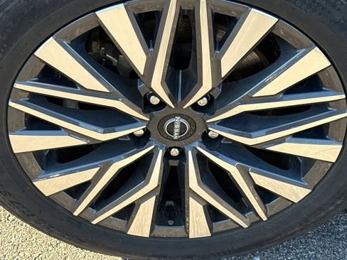 Certified 2024 Nissan Altima 2.5 SV w/ SV Premium Package image 9