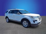 Used 2018 Ford Explorer XLT w/ Equipment Group 201A image 3