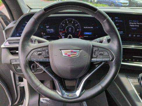 Used 2024 Cadillac Escalade V w/ Heavy-Duty Trailer Package image 18