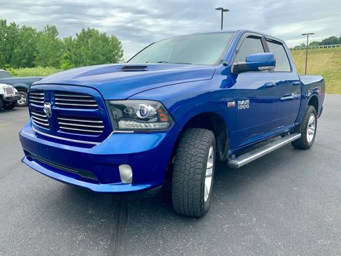 Used 2016 RAM 1500 Sport w/ Sport Premium Group AWD/4WD image 4