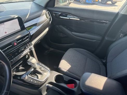 Certified 2024 Kia Seltos S AWD/4WD image 20