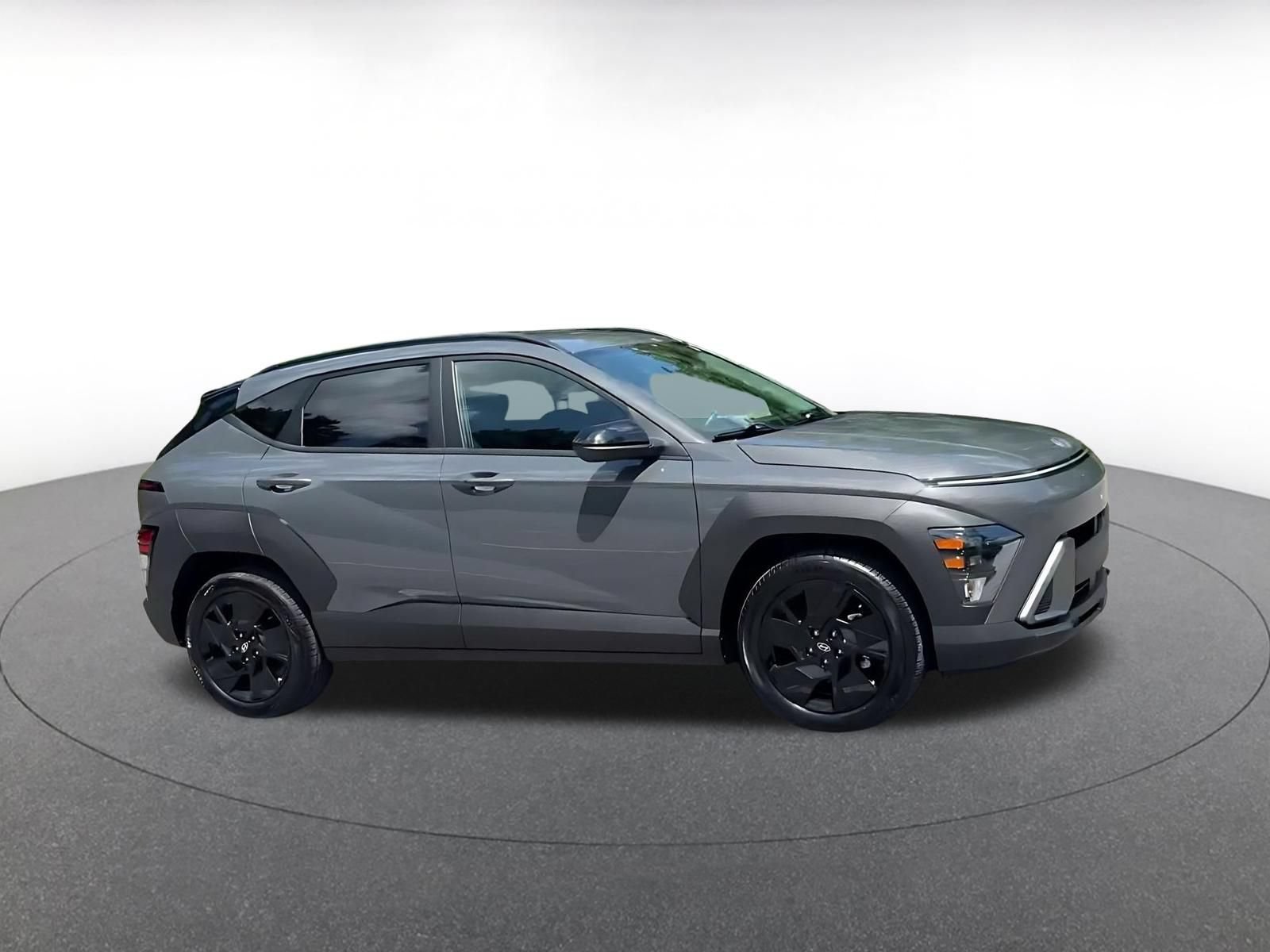 Used 2026 Hyundai Kona SEL Sport FWD image 2