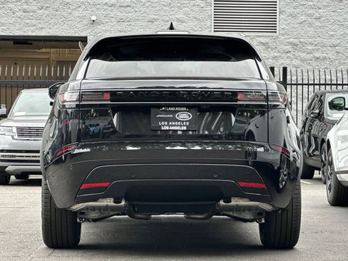 New 2026 Land Rover Range Rover Velar Dynamic SE image 11
