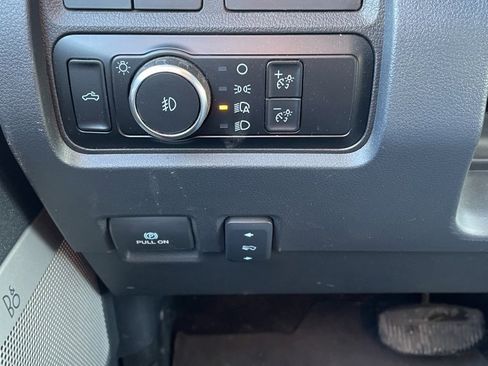 Used 2024 Ford F350 Lariat image 16