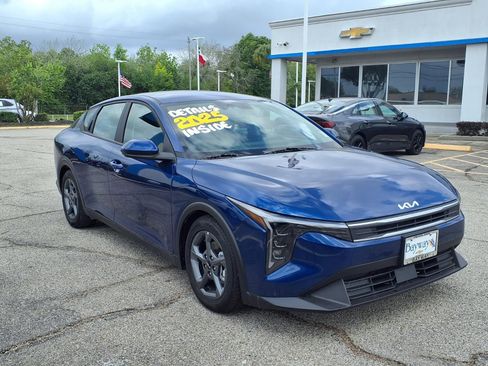 Used 2025 Kia K4 LXS image 20