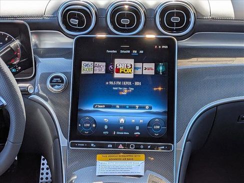 New 2026 Mercedes-Benz GLC 300 image 11