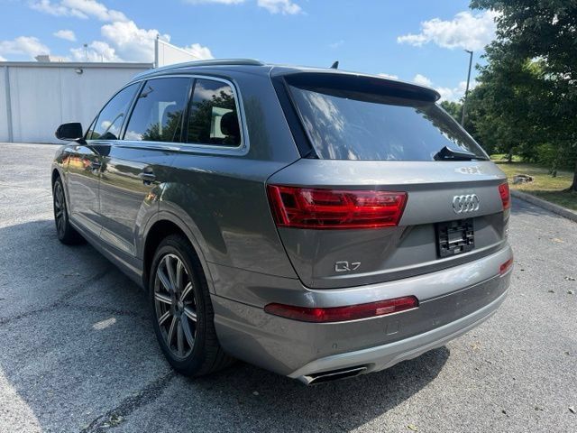 Used 2017 Audi Q7 3.0T Premium Plus AWD/4WD image 5
