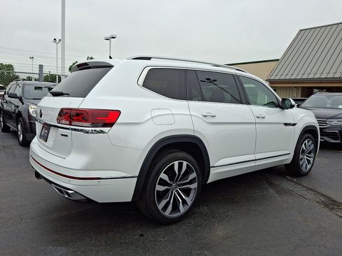 Certified 2022 Volkswagen Atlas SEL Premium AWD/4WD image 6