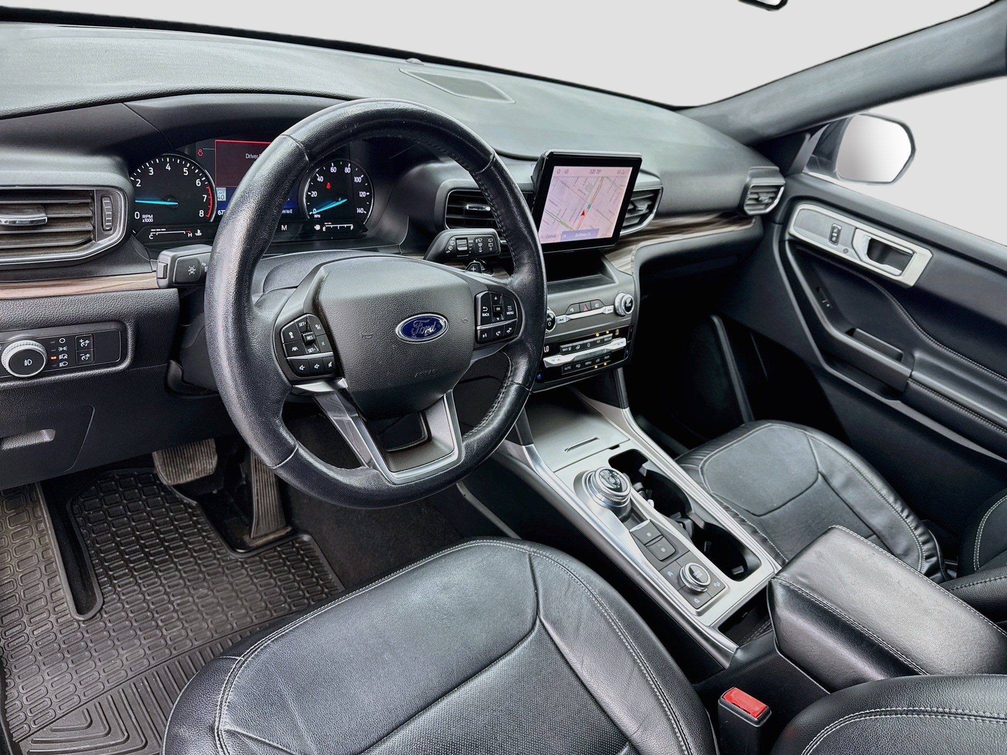 Used 2020 Ford Explorer Limited AWD/4WD image 7