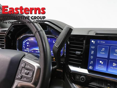 Used 2023 Chevrolet Silverado 1500 LT AWD/4WD image 13