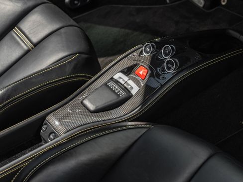 Used 2013 Ferrari 458 Italia Coupe image 4