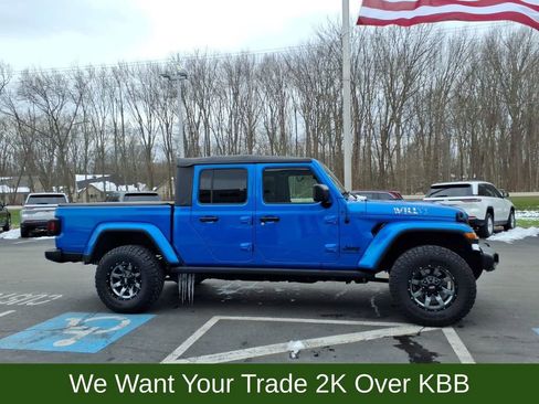 Used 2021 Jeep Gladiator Willys image 5