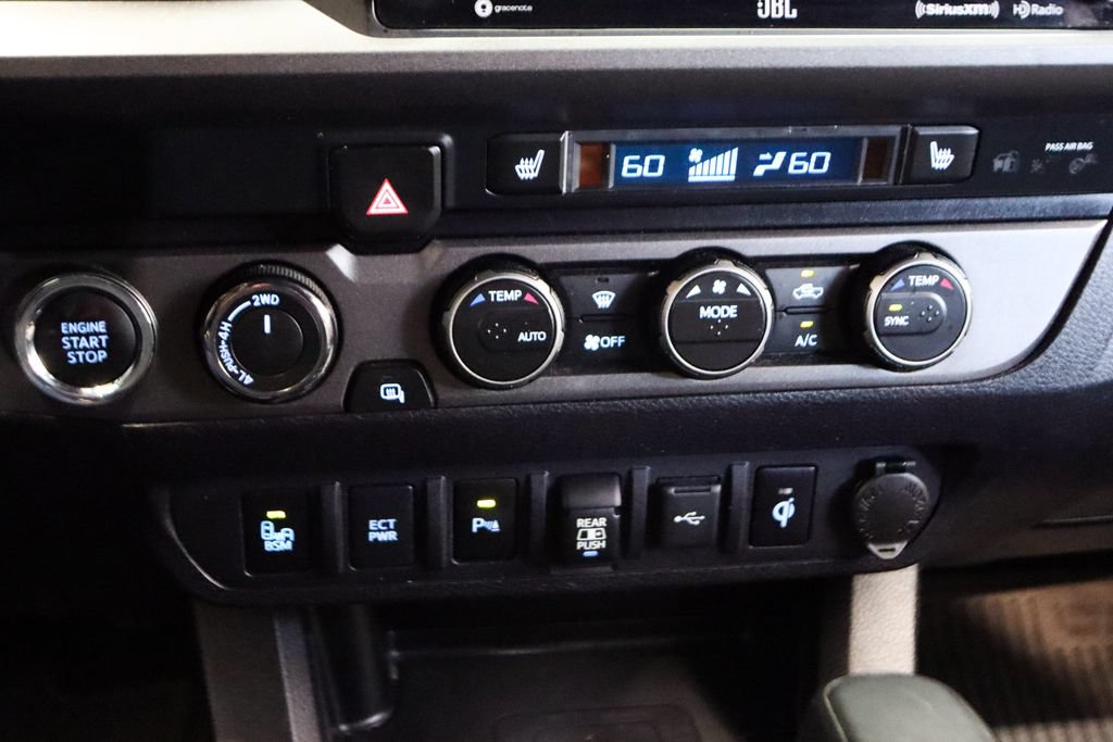 Used 2021 Toyota Tacoma TRD Pro AWD/4WD image 34