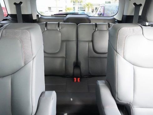 New 2025 Ford Explorer Active w/ Active Comfort Package image 17