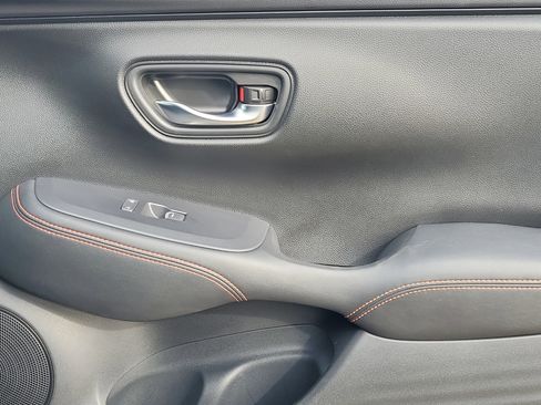 Used 2024 Honda HR-V Sport image 14