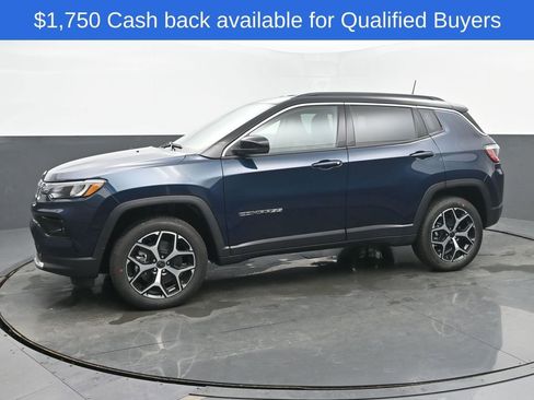 New 2026 Jeep Compass Limited image 2