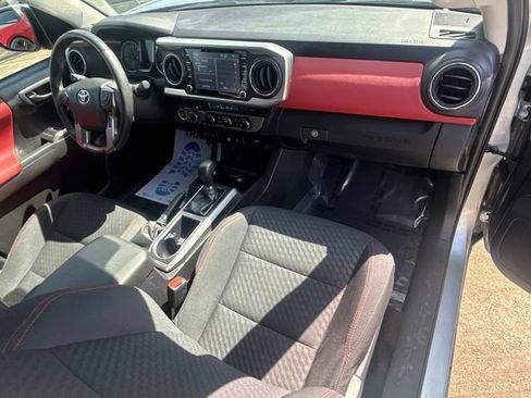 Used 2023 Toyota Tacoma SR5 w/ Technology Package AWD/4WD image 17