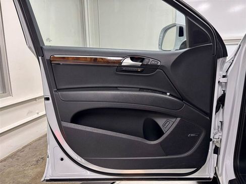 Used 2013 Audi Q7 TDI Prestige AWD/4WD image 11