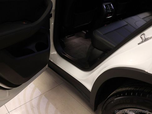 Certified 2023 BMW X3 xDrive30i w/ Premium Package image 27