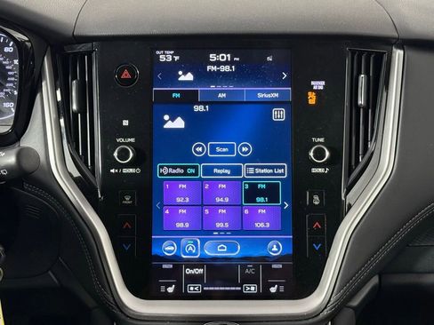 Used 2021 Subaru Outback Premium image 27