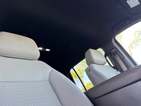 Certified 2024 GMC Yukon XL SLE RWD image 19