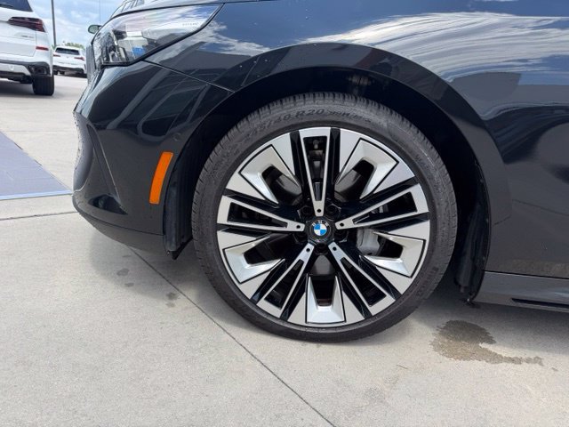 Used 2026 BMW 540i xDrive AWD/4WD image 11