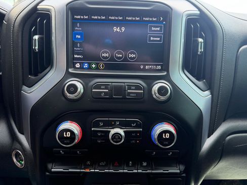 Used 2019 GMC Sierra 1500 Elevation w/ Elevation Convenience Package AWD/4WD image 13