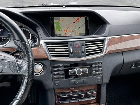 Used 2013 Mercedes-Benz E 350 E 350 Sport image 6