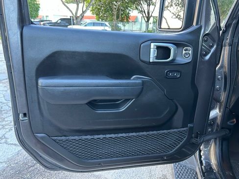 Certified 2025 Jeep Wrangler Unlimited Sport S 4xe w/ LED Headlamp & Fog Lamp Group AWD/4WD image 19