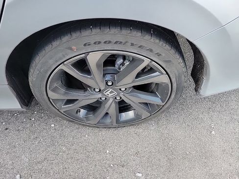 Used 2021 Honda Civic Sport image 5