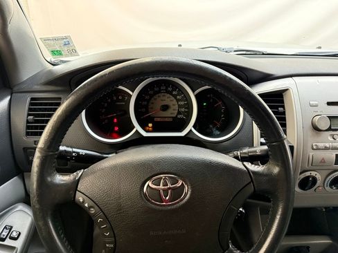 Used 2007 Toyota Tacoma PreRunner image 13