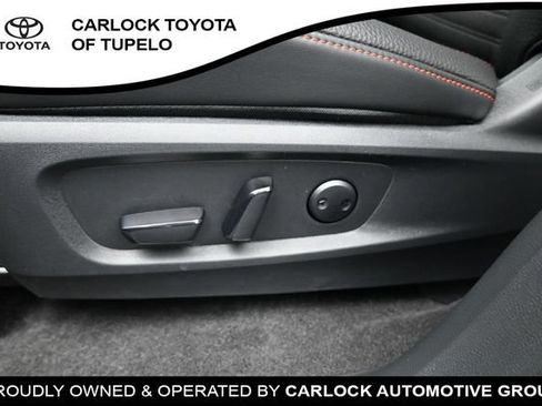 Used 2026 Nissan Pathfinder Rock Creek AWD/4WD image 28