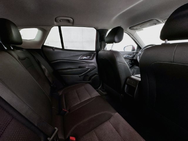 Used 2024 Chevrolet Trax LT FWD image 24
