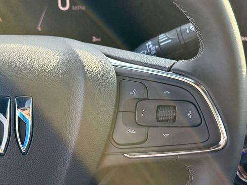 New 2026 Buick Envista Sport Touring FWD image 20