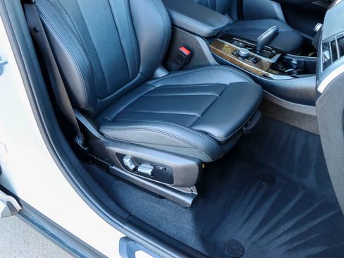 Used 2019 BMW X3 sDrive30i w/ Driving Assistance Package image 33