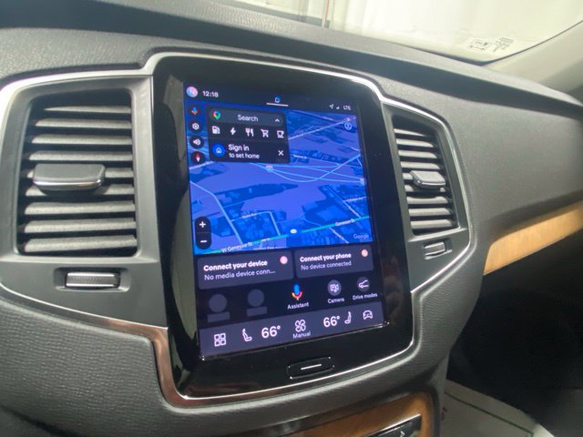 Used 2023 Volvo XC90 T8 Core w/ Protection Package Premier AWD/4WD image 17